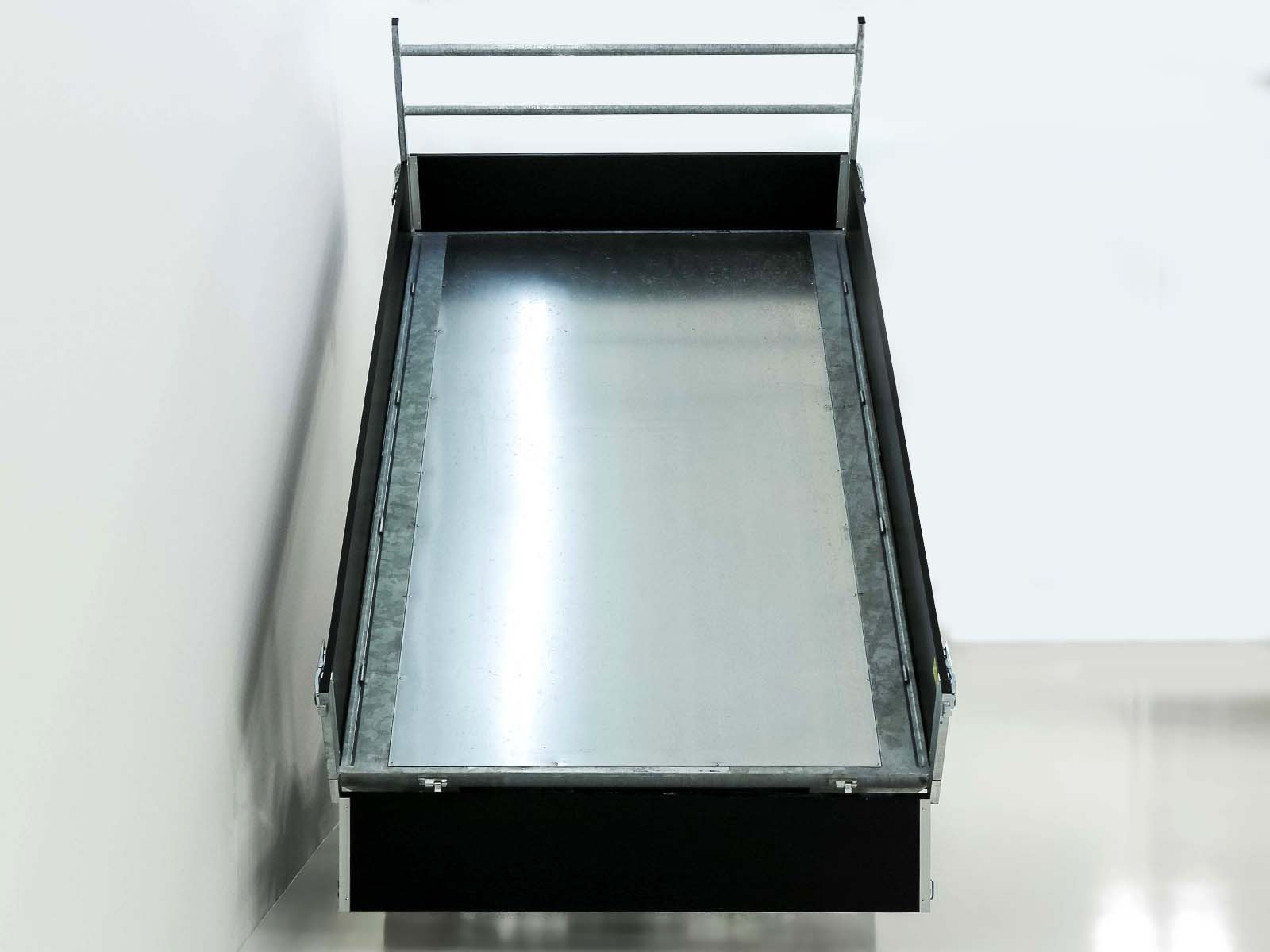 DEBON Dreiseitenkipper 180×324 3,5t – Sonderedition Schwarz – Bild 9